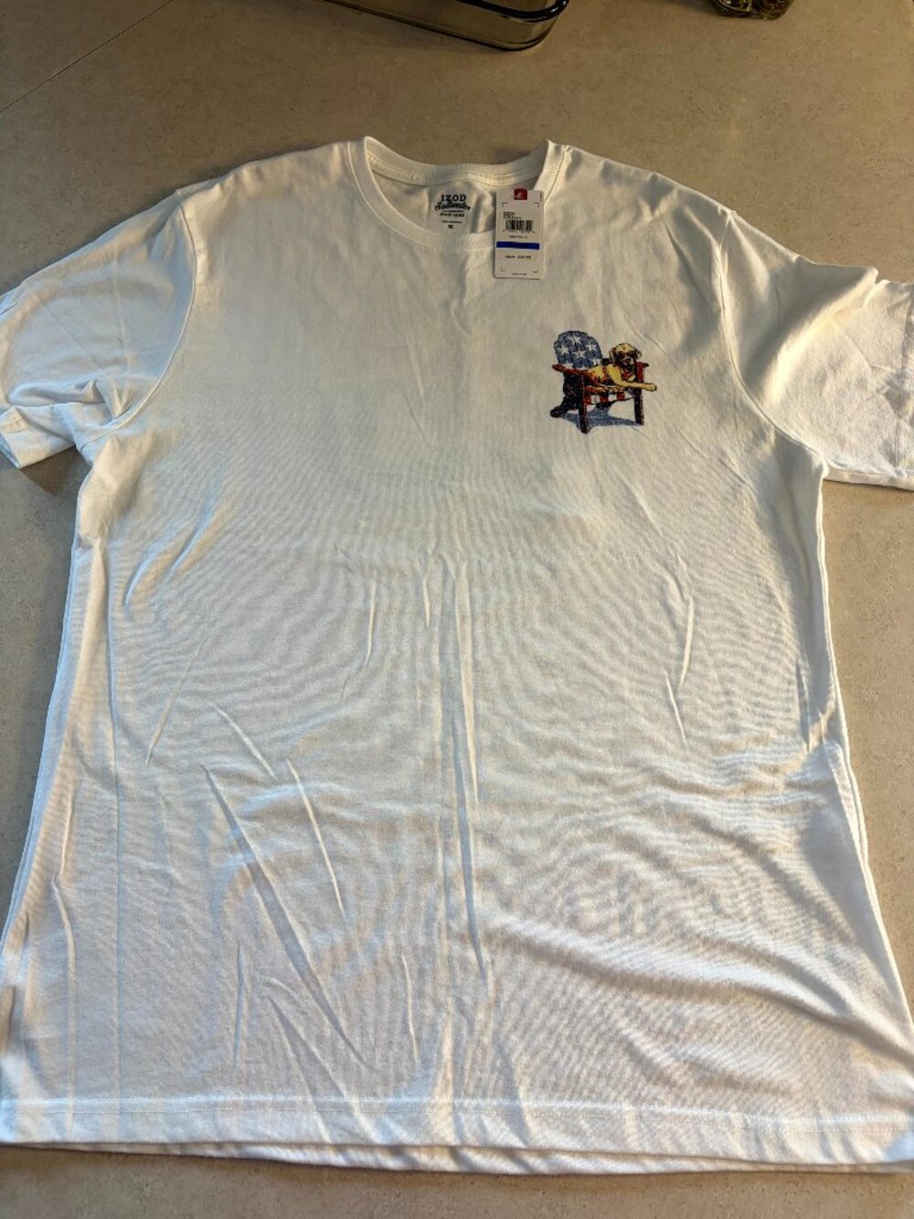 NWT IZOD XL Saltwater Men's White Short Sleeve Graphic T Shirt Dog Front Back